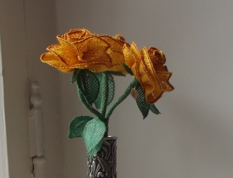 Nipeldatud roosid - Luule